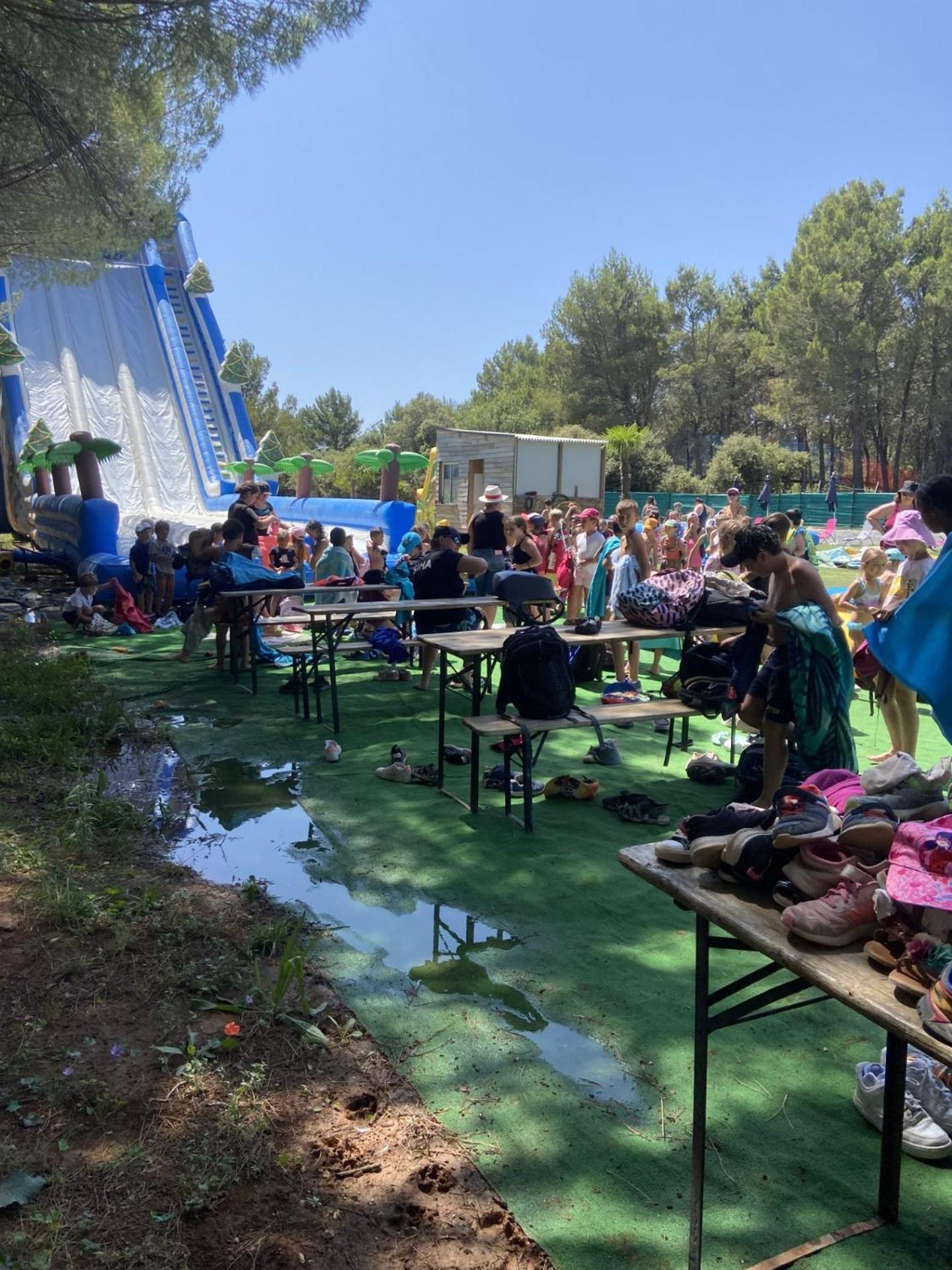 Les Gites Du Parc Animalier De Ginasservis Bagian luar foto